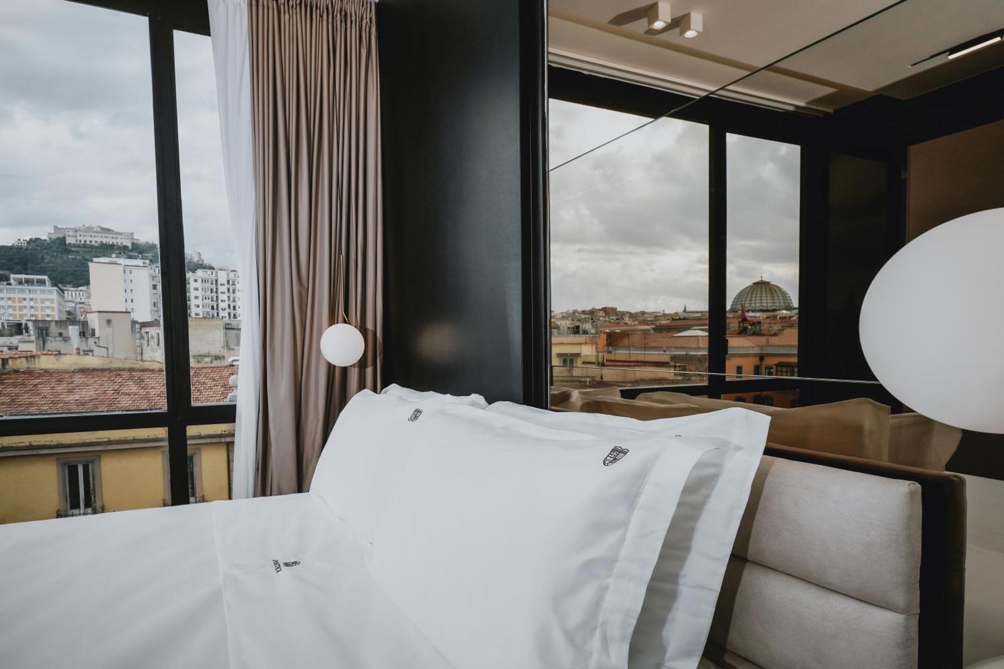 Poetica Boutique Sky Hotel Napoli Exterior foto